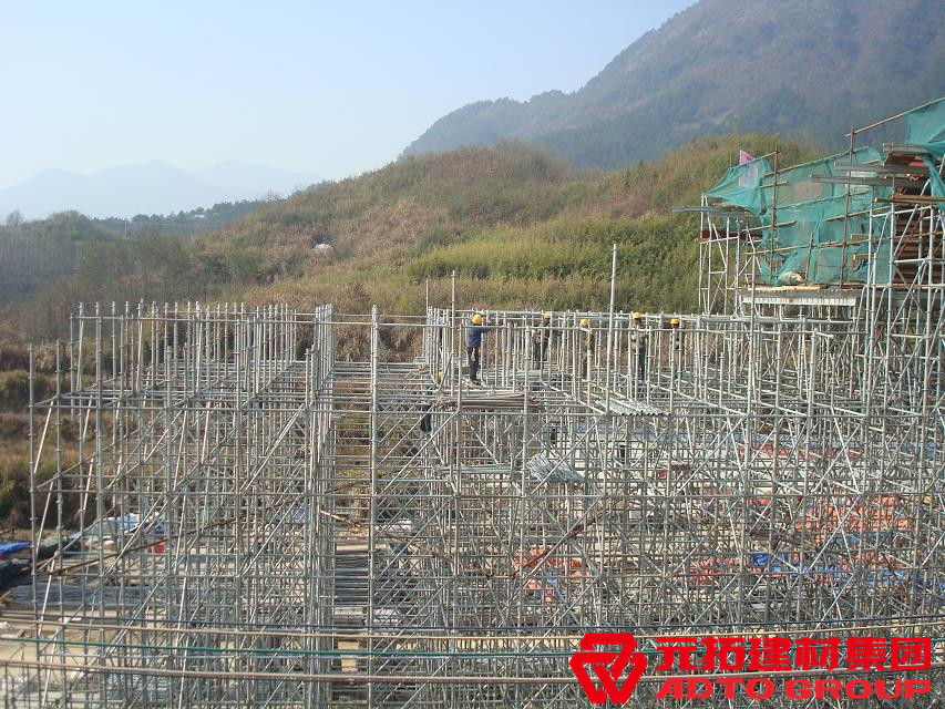 大連腳手架搭設(shè)哪家公司做的好？