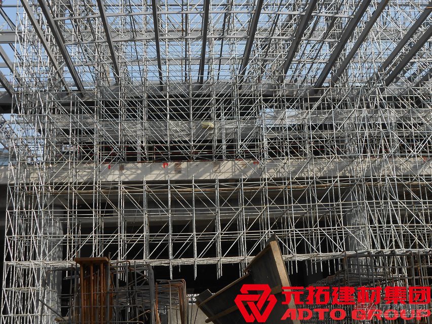 鋼跳板批發(fā)找哪家？鋼跳板的特點(diǎn)有哪些？