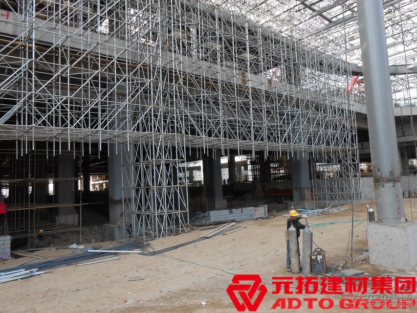 盤扣式腳手架有哪些特點？為什么比傳統(tǒng)腳手架貴？